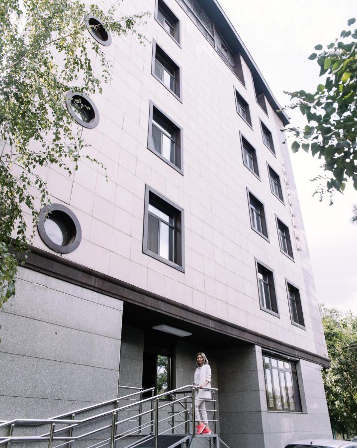 7 Days Hotel Almati Kültér fotó